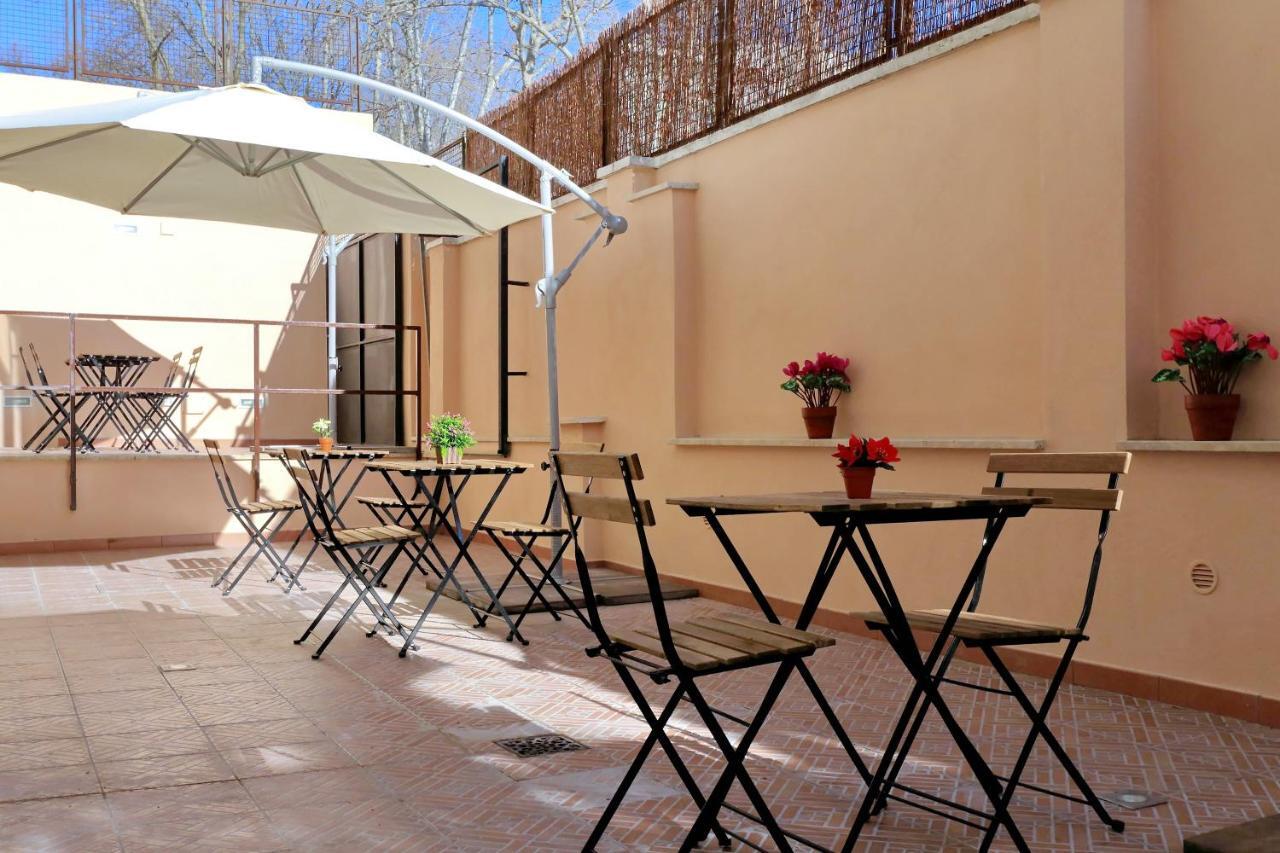 Domus Ponte Milvio Hotel Rome Bagian luar foto