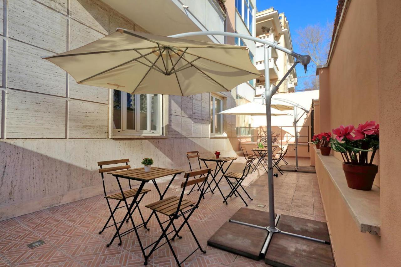 Domus Ponte Milvio Hotel Rome Bagian luar foto